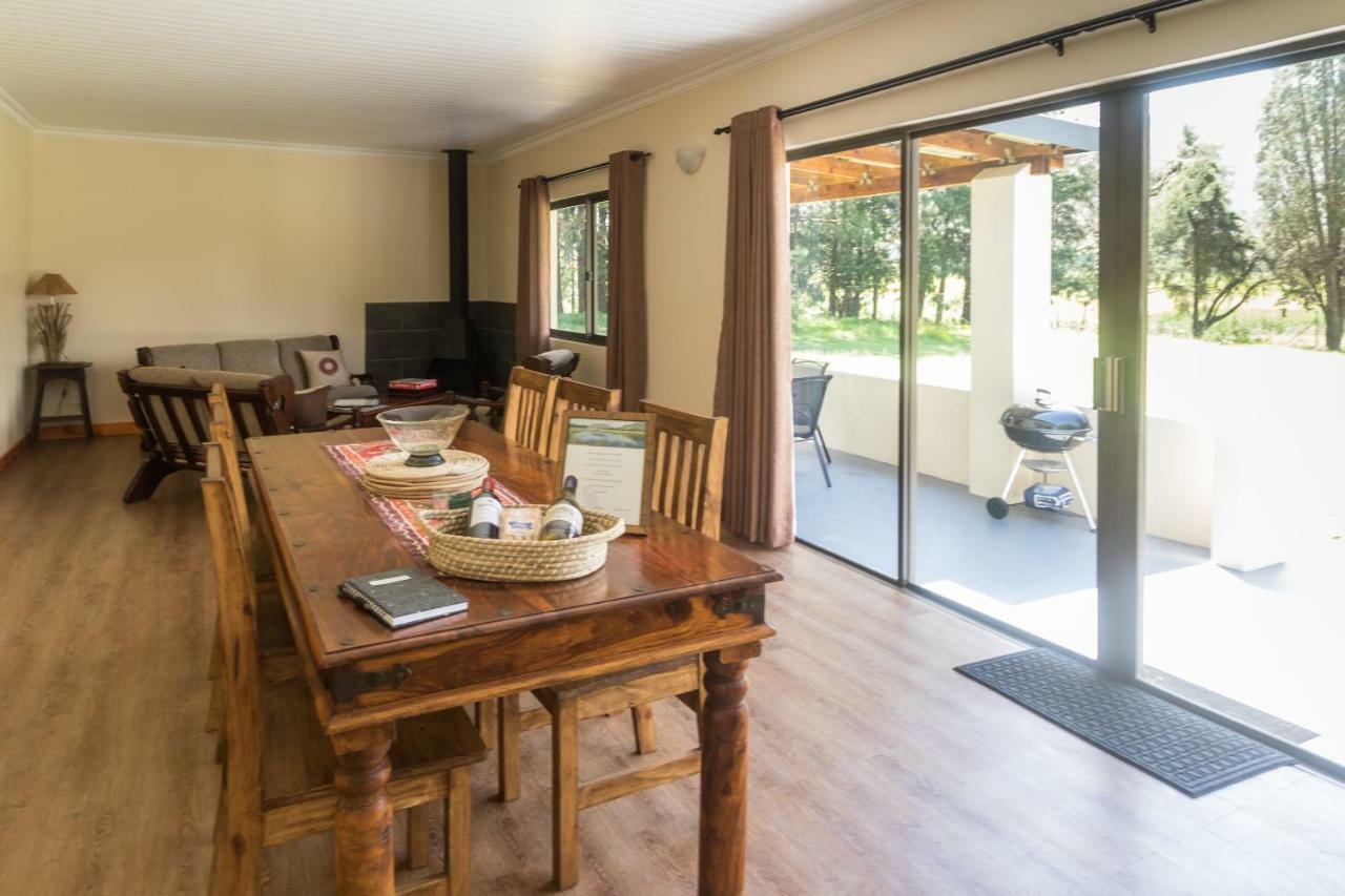 Kamberg Valley Hideaway Rev Estates ภายนอก รูปภาพ